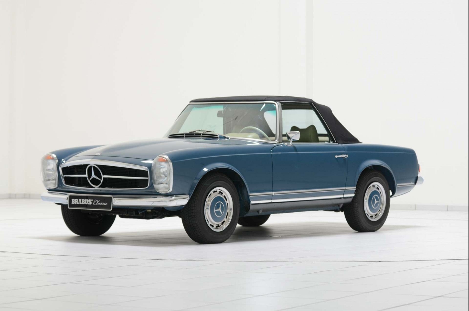 1969 Mercedes W113 280SL