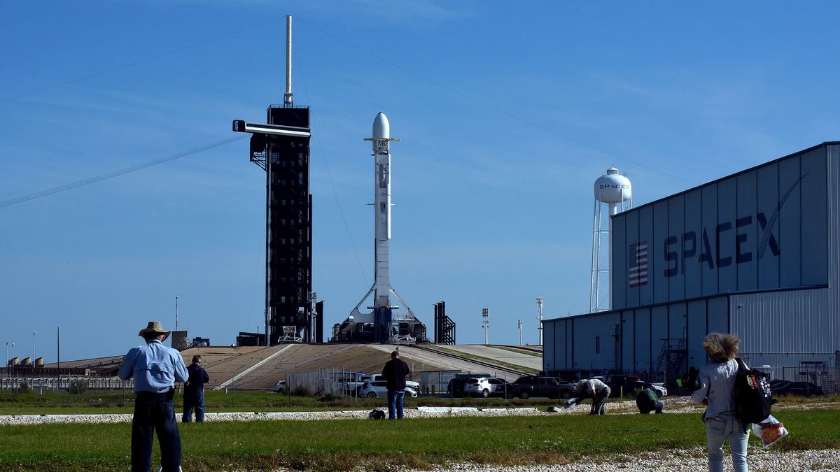 Falcon 9 wyniesie na orbitę satelity Starlink.
