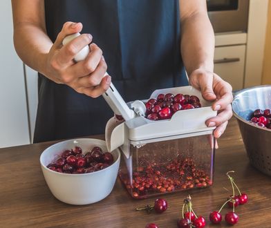 A może dżem? Drylownice pomogą przygotować letnie przetwory