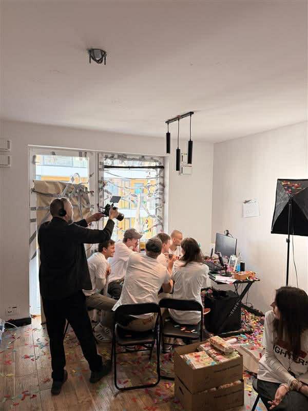 Stream Łatwoganga od kulis