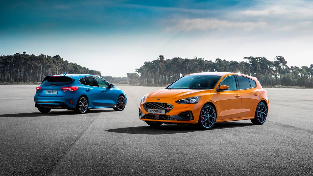 Po wielu plotkach i niepotwierdzonych informacjach poznaliśmy prawdziwe ceny Forda Focusa ST