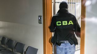 CBA się kurczy. Tylu ludzi brakuje