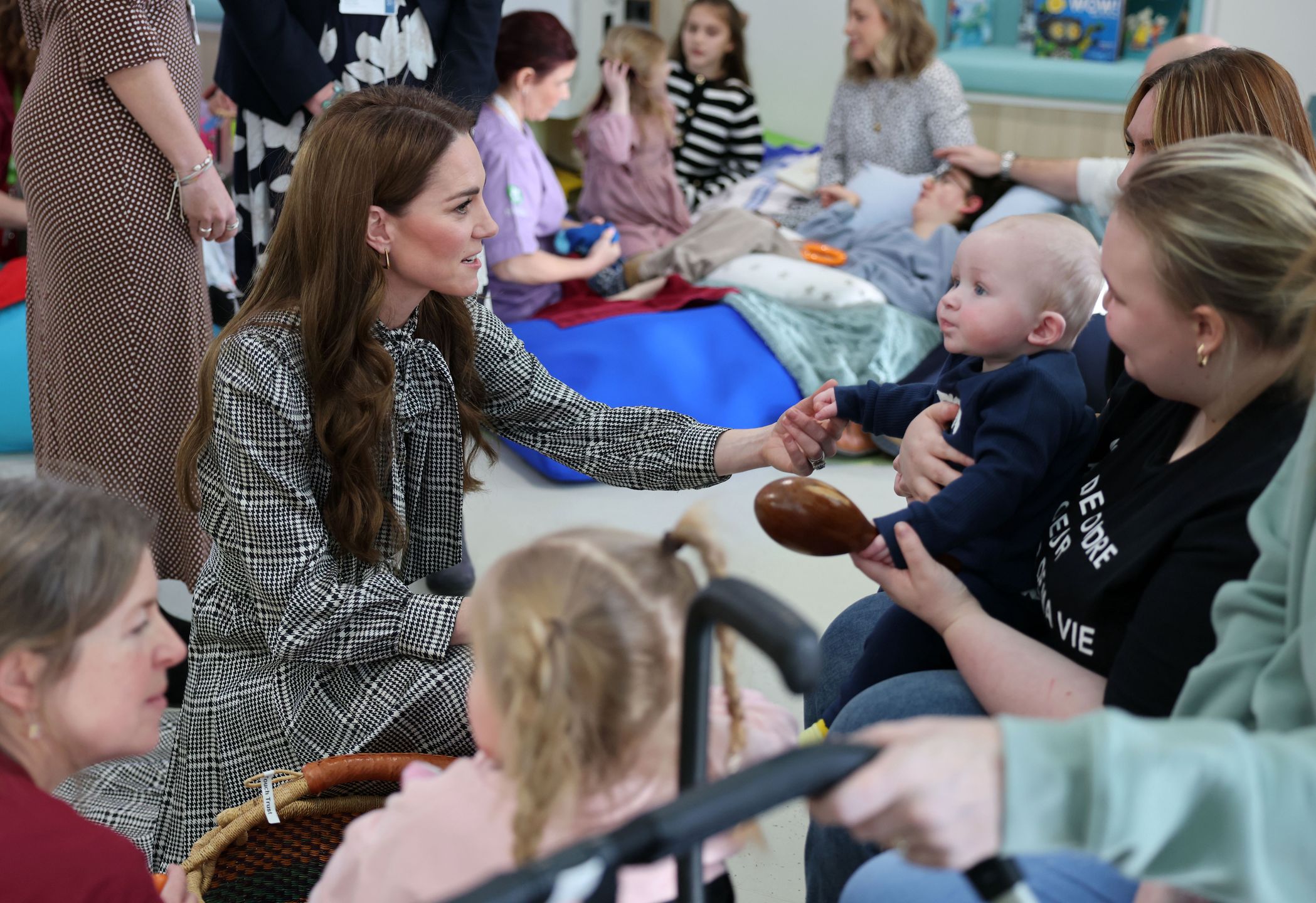 Księżna Kate na spotkaniu w hospicjum dla dzieci