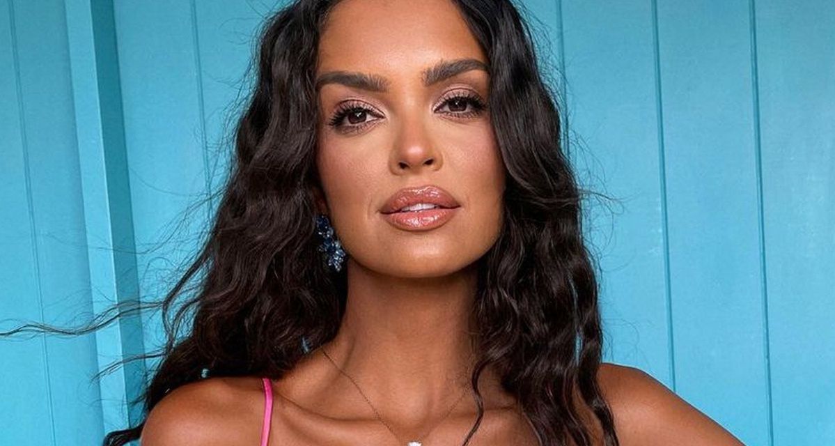 Pokazała się w bikini. Jej strój zaraz stanie się hitem