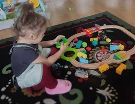 Dwuletnia Hania szuka domu. Potrzebuje tylko jednego. "Wtedy rozkwita"