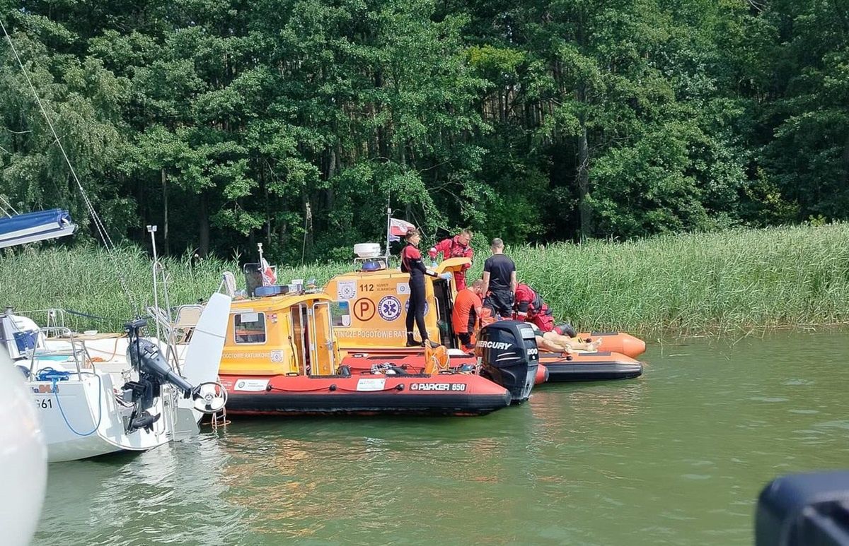 Tragedia na Mazurach. 57-latek nagle zniknął pod wodą