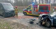Zderzenie busa z osobówką