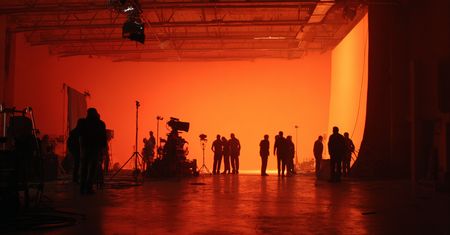 Efekty rodem z Hollywood w Poznaniu. "Good Grief" kończy zdjęcia na gigantycznym planie w eNStudios