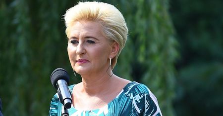 Agata Kornhauser-Duda z pomocą charytatywną. Nie wszystkim spodobała się inicjatywa pierwszej damy