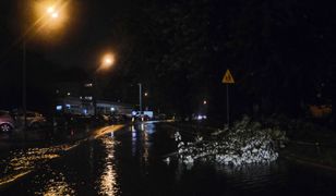 Burza. Ulewne deszcze przeszły nad Polską. Ponad tysiąc zgłoszeń do strażaków