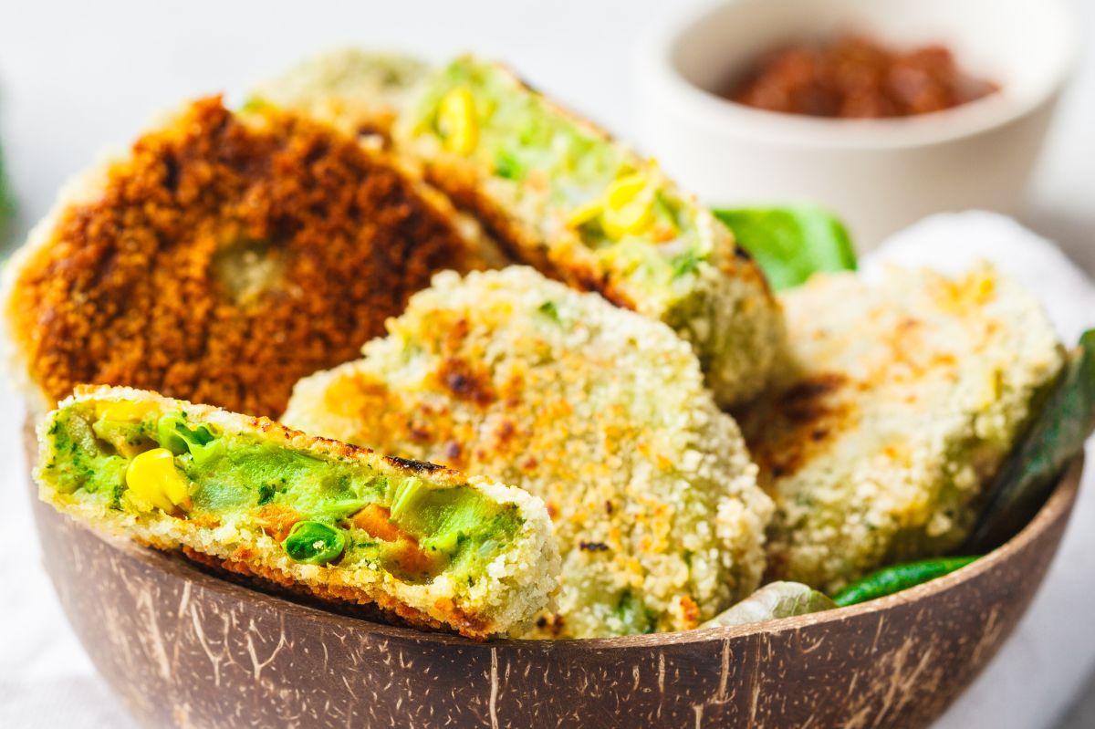 Fava bean patties: The ultimate vegetarian dinner delight