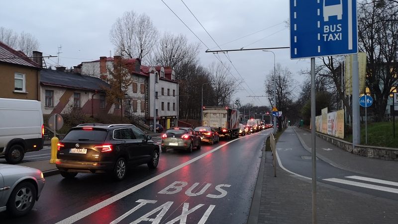 Buspas na ul. Droga Męczenników Majdanka w Lublinie