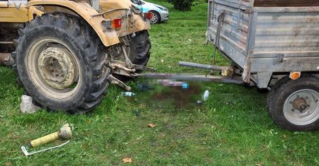 Wilkołaz: Wirujący wał przekaźnika mocy wciągnął 71-latka. Interweniował śmigłowiec LPR