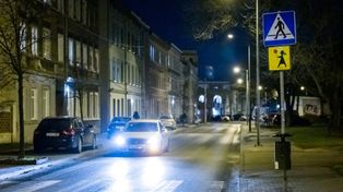 Wrocławskie ciemności. Na tych ulicach i przejściach dla pieszych wkrótce ma pojawić się oświetlenie