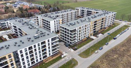 Nowe mieszkania tańsze niż przed rokiem. Raport z największych miast
