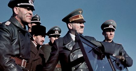 Złowroga charyzma Adolfa Hitlera. Narodziny i upadek mitu "wielkiego zwycięzcy"