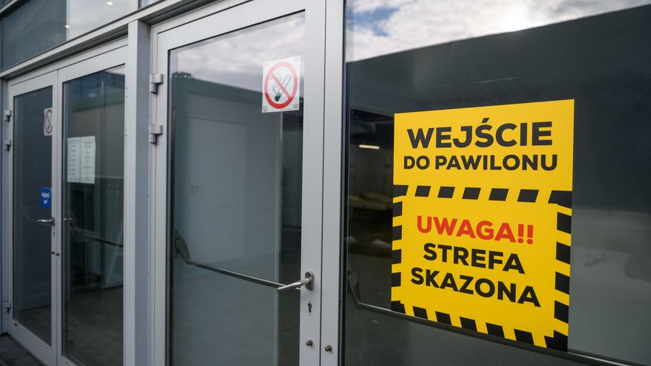 Koronawirus w Polsce. Wrocław i Dolny Śląsk. Znów wzrosła liczba zakażonych. Za to lepsze wieści z naszego regionu