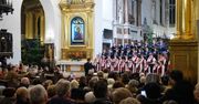 Tarnów: Świąteczne "Kolędowanie przy żłóbku" z chórem