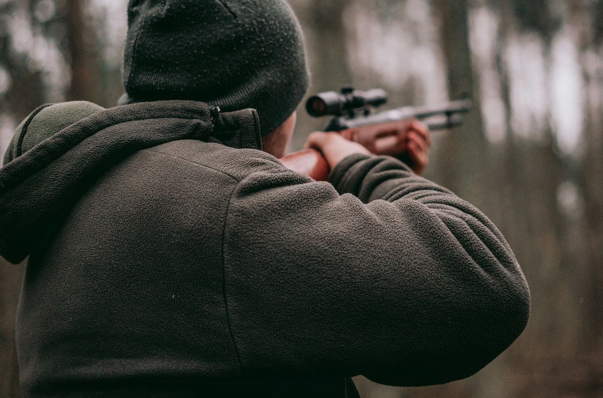 Amerykanie kochają broń. Nie widzą związku między łatwym dostępem do niej a masakrami