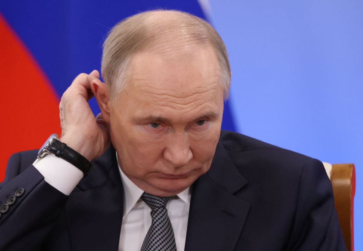 Russian ship faces delays at Syrian port amid new restrictions