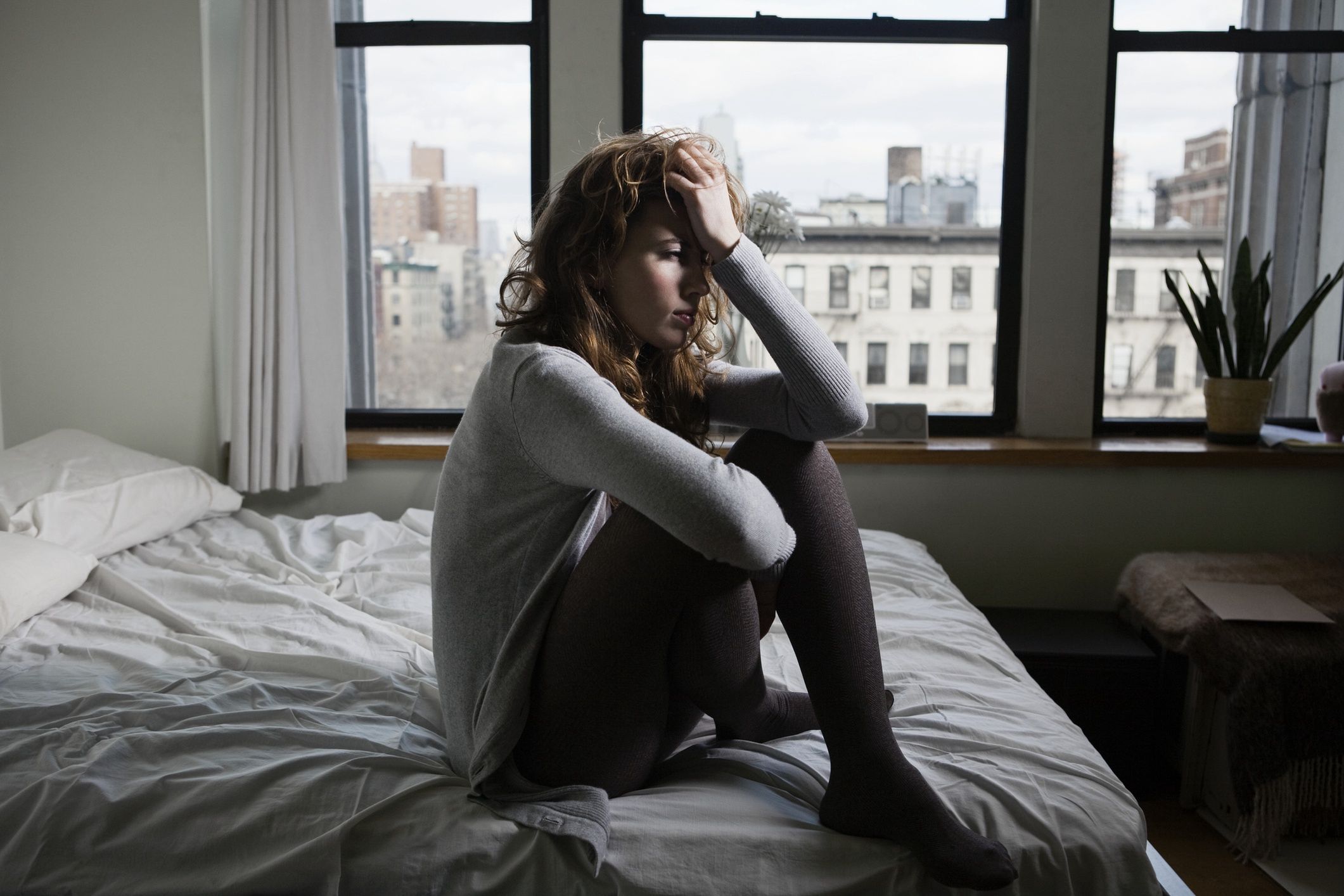 Lonely Woman in Bedroom
Josef Lindau
one person:CB1, depression:CB2, young adult woman:CB2, Caucasian ethnicity:CB2, window:CB2, urban scene:CB2, bed:CB2, solitude:CB2, 20-24 years:CB2, 25-29 years:CB2, loneliness:CB2, indoors:CB2, head in hands:CB2, legs crossed:CB2, bedroom:CB2, full-length:CB2, mb09renewal:CB1, looking away:CB2