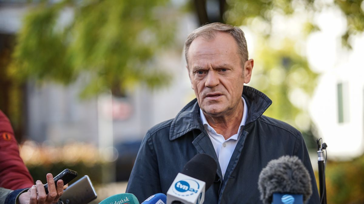 Civic Platform leader and former President of the European Council Donald Tusk is seen in Sopot, Poland on 23 October 2021 Tusk voted in the internal party elections, the result of which is to confirm his leadership in the Civic Platform (Platforma Obywatelska).   (Photo by Michal Fludra/NurPhoto via Getty Images)