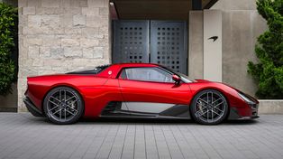 McLaren wraca do manualnej skrzyni po 34 latach. Oto McL 6GT