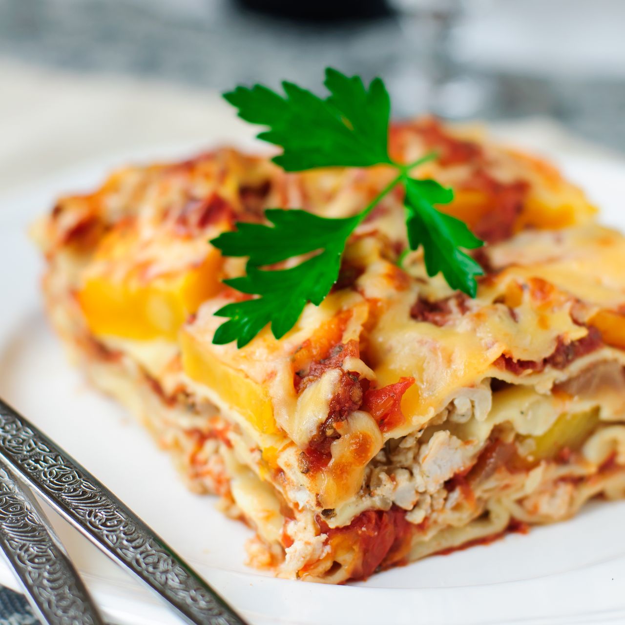 Lasagne z kurczakiem i sosem z sera pleśniowego