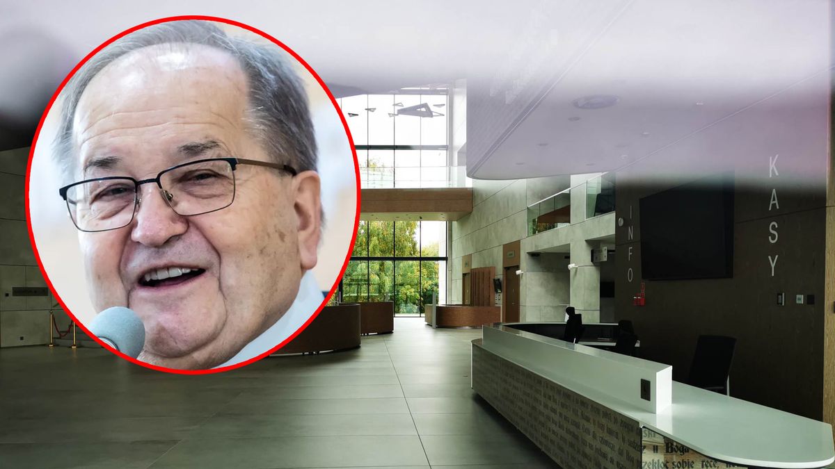 W kasach i informacji nie ma nikogo. Nikt nie udziela też konkretnych informacji na temat muzeum