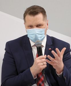 Powrót do szkoły. Minister Czarnek mówi nawet o kwietniu