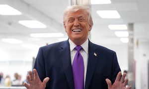 100 tys. dolarów za szybszy dostęp do wpisów Trumpa