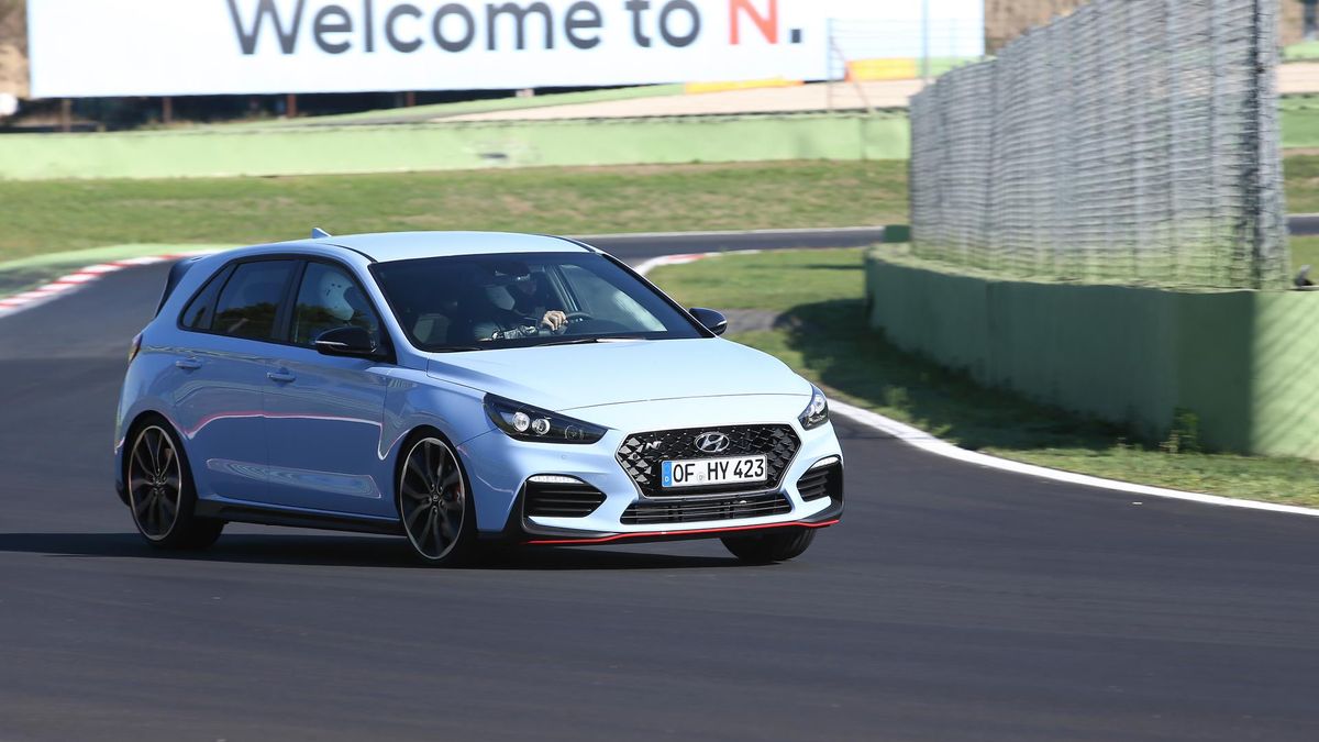 Marcin Łobodziński nie mógł wyjść z podziwu po przejażdżce "eNką".