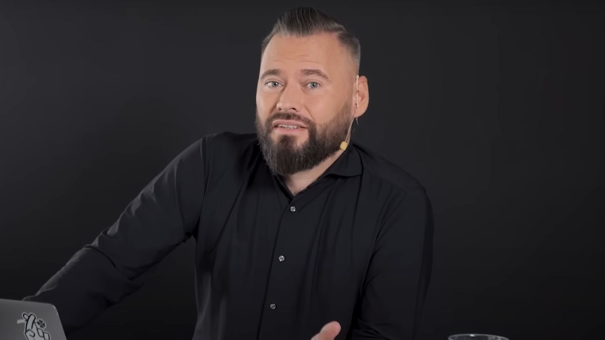 Krzysztof Stanowski znów się tłumaczy