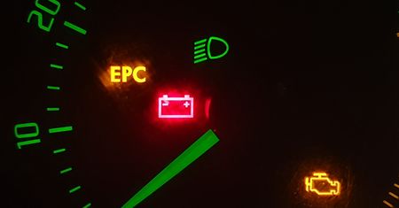 Co to jest kontrolka EPC?