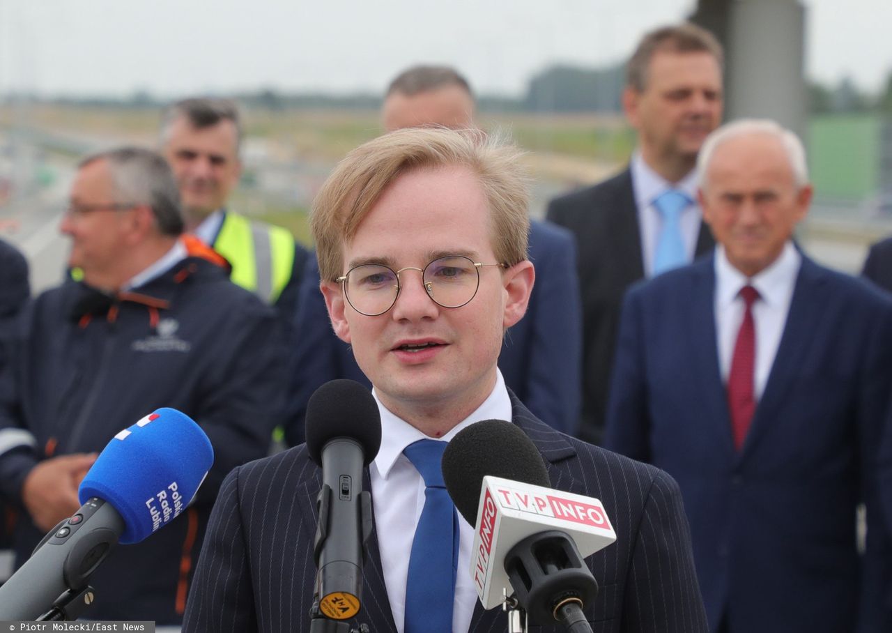 Piotr Patkowski. Nowy wiceminister finansów zarobił więcej niż premier