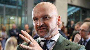Brzoska odpowiada na oskarżenia Mety. "Ile wykręcacie na scamie"
