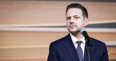 "Precedensowy" wyrok NSA. Trzaskowski zabiera głos