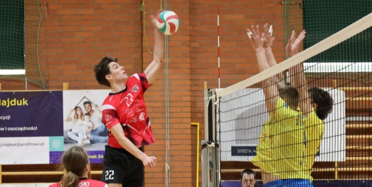 MLKMLKS ABO ENERGY Gubin pokonał Ikar Legnica po pięciosetowym boju