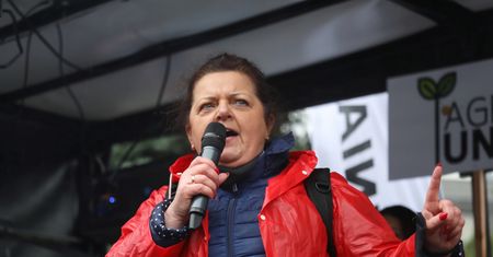 Nieoczekiwany powrót Renaty Beger. Podejrzewają dlaczego