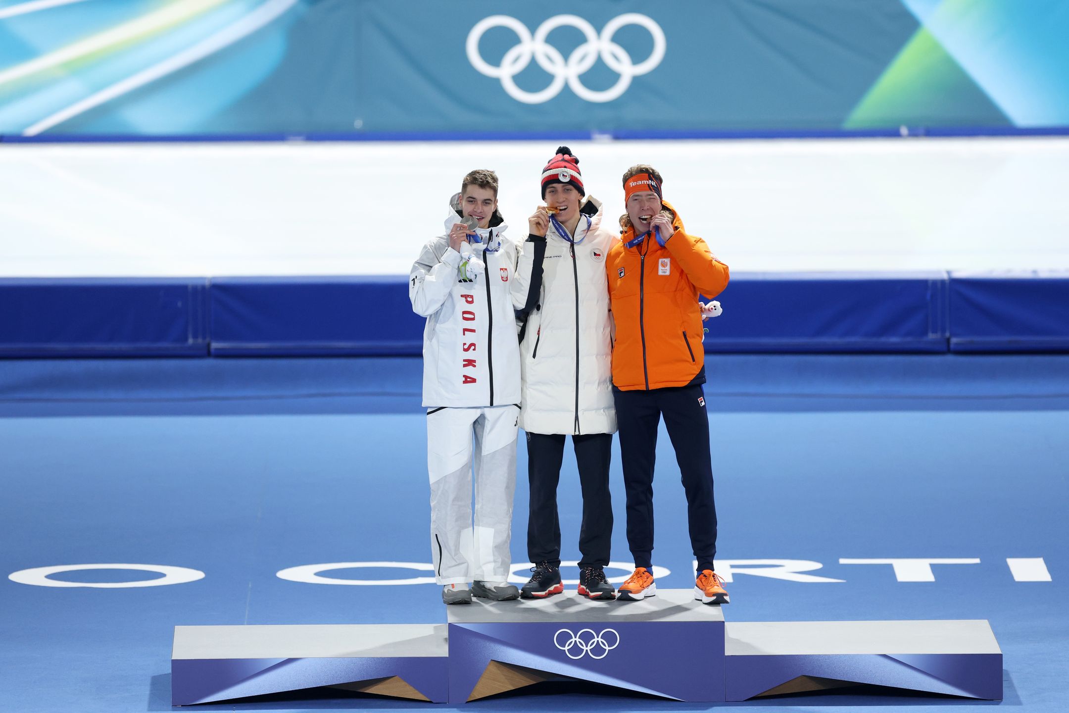 Metodej Jile, Władimir Semirunnij i Jorrit Bergsma, luty 2026