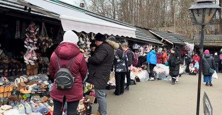 Na Krupówkach tłumy, a górale wciąż niezadowoleni