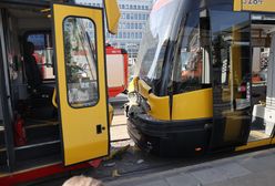 Zderzenie tramwajów w centrum Warszawy. Kilkanaście osób poszkodowanych