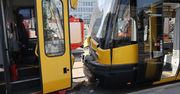 Zderzenie tramwajów w centrum Warszawy. Kilkanaście osób poszkodowanych