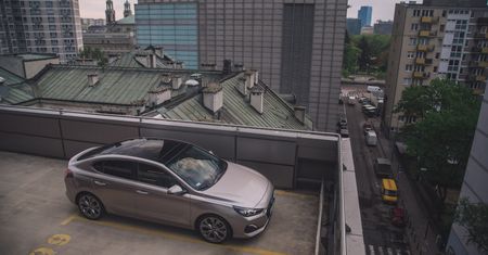 Podaruj sobie trochę stylu: pierwsze spotkanie z Hyundaiem i30 Fastback