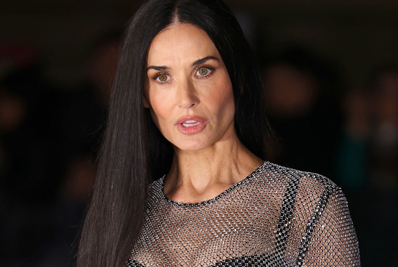 Demi Moore zabłysła w "nagiej" sukience