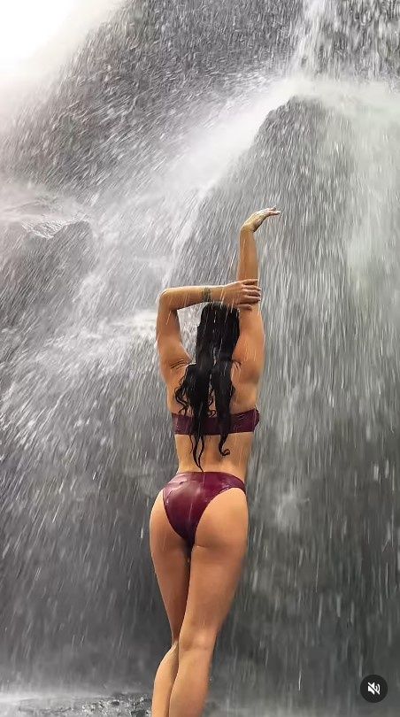 Honorata Skarbek w bikini