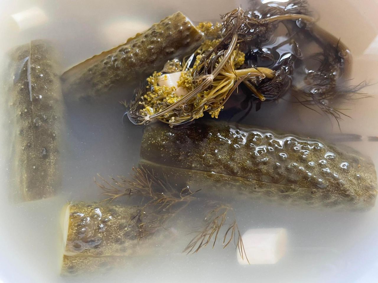 Brzuch jak balon? Na wzdęcia nie ma nic lepszego