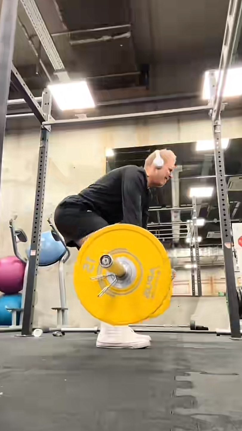 Mikka zaprezentował swoją metamorfozę