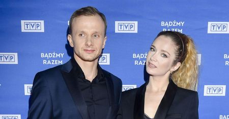 "Rolnik szuka żony". Marta i Paweł na spacerze z synkiem. Nie oszczędzali na wózku