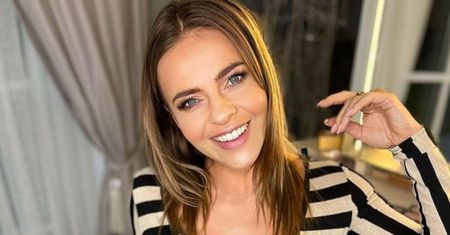 Edyta Herbuś pokazała się w pięknej, wiosennej stylizacji. Potem zaskoczyła odważniejszym zdjęciem